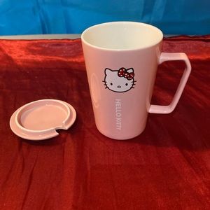 Pink Hello Kitty Sanrio Mug with lid. NWOT